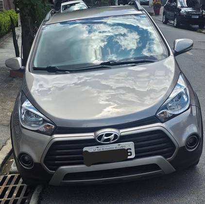HYUNDAI HB20X 1.6 16V STYLE FLEX 4P AUTOMÁTICO